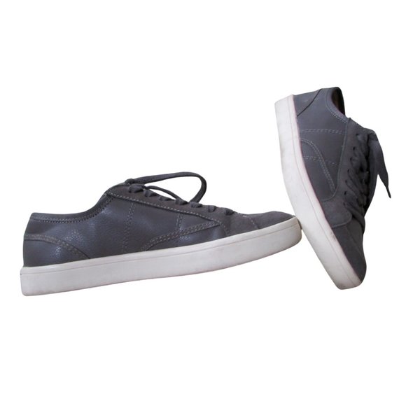 Splendid Gray Leather Low Top Sneakers Sz 6.5 - Picture 1 of 5